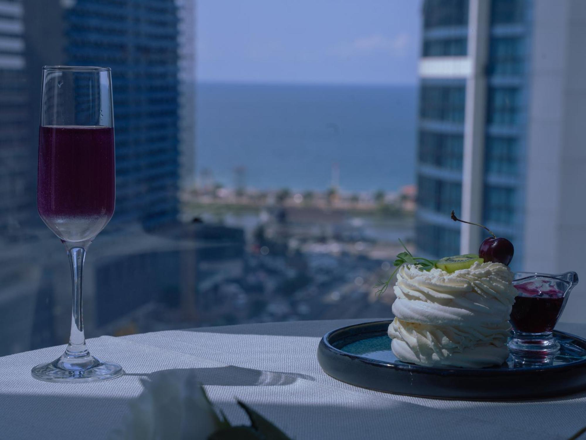 New Wave Hotel باتومي المظهر الخارجي الصورة